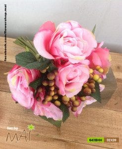 Bó hoa hồng và trái giả 643BHH