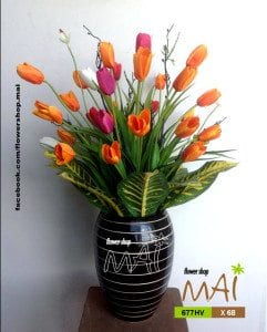 Bình hoa Tulyp nhiều bông 677HV