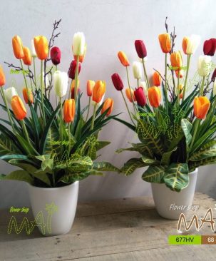 Bình hoa Tulyp nhiều bông 677HV